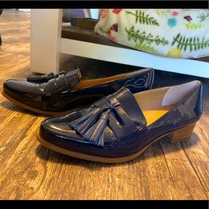 Like new navy loafers!